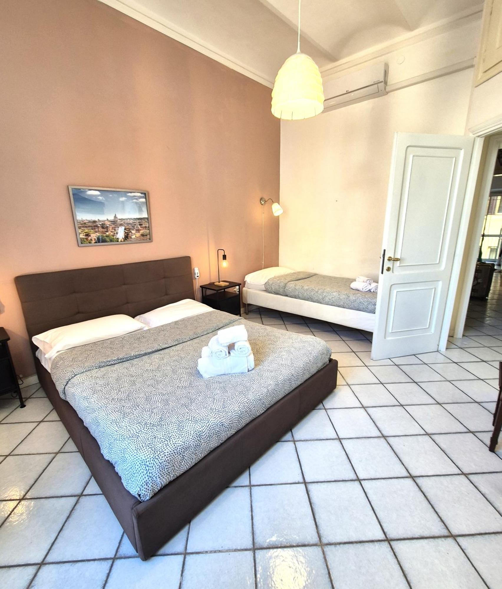 Apartment Redseven Rom